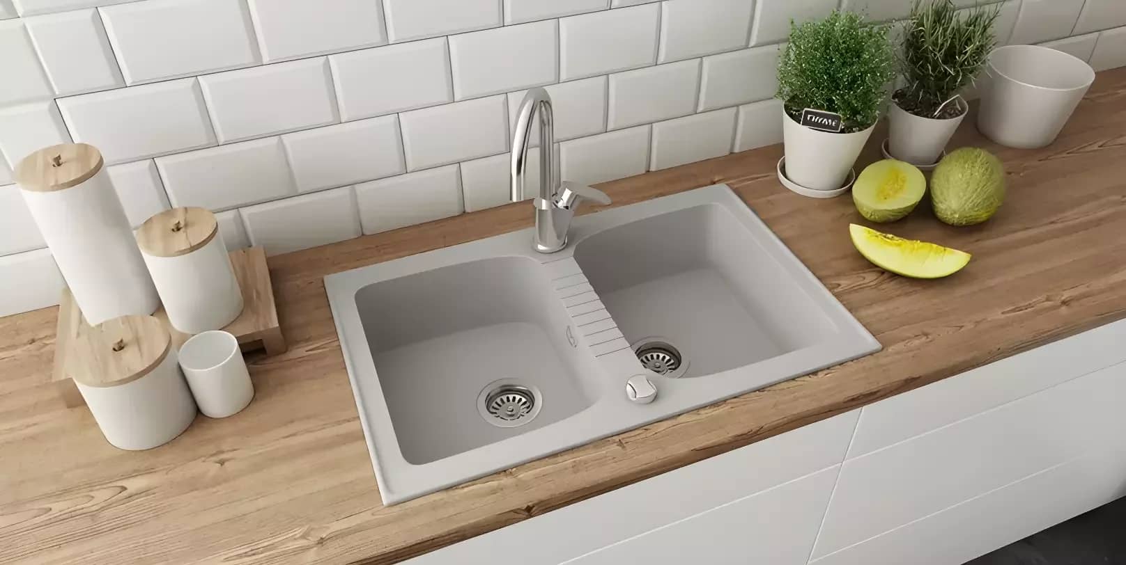 Évier en granit Elios 20 2 bacs réversible 78 × 49 cm, coloris Gris installé en cuisine