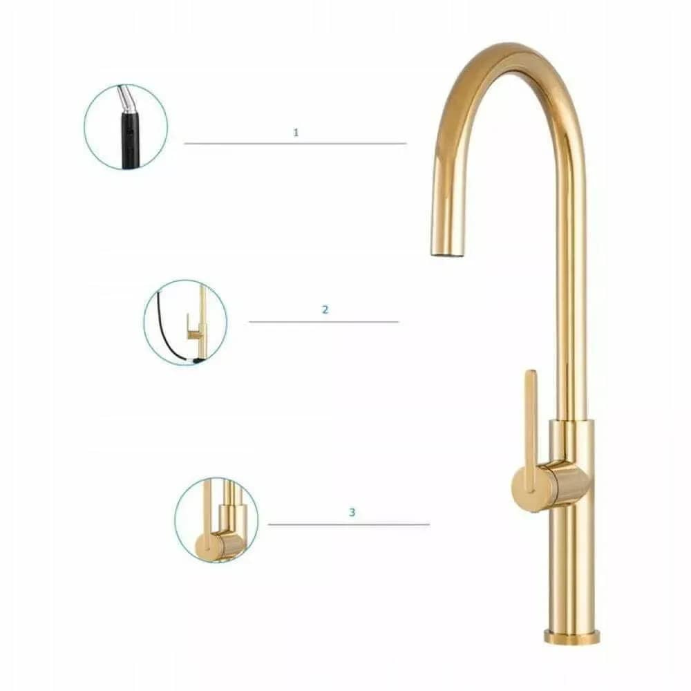 Mitigeur haut Pedro à douchette extractible, coloris Or installé en cuisine